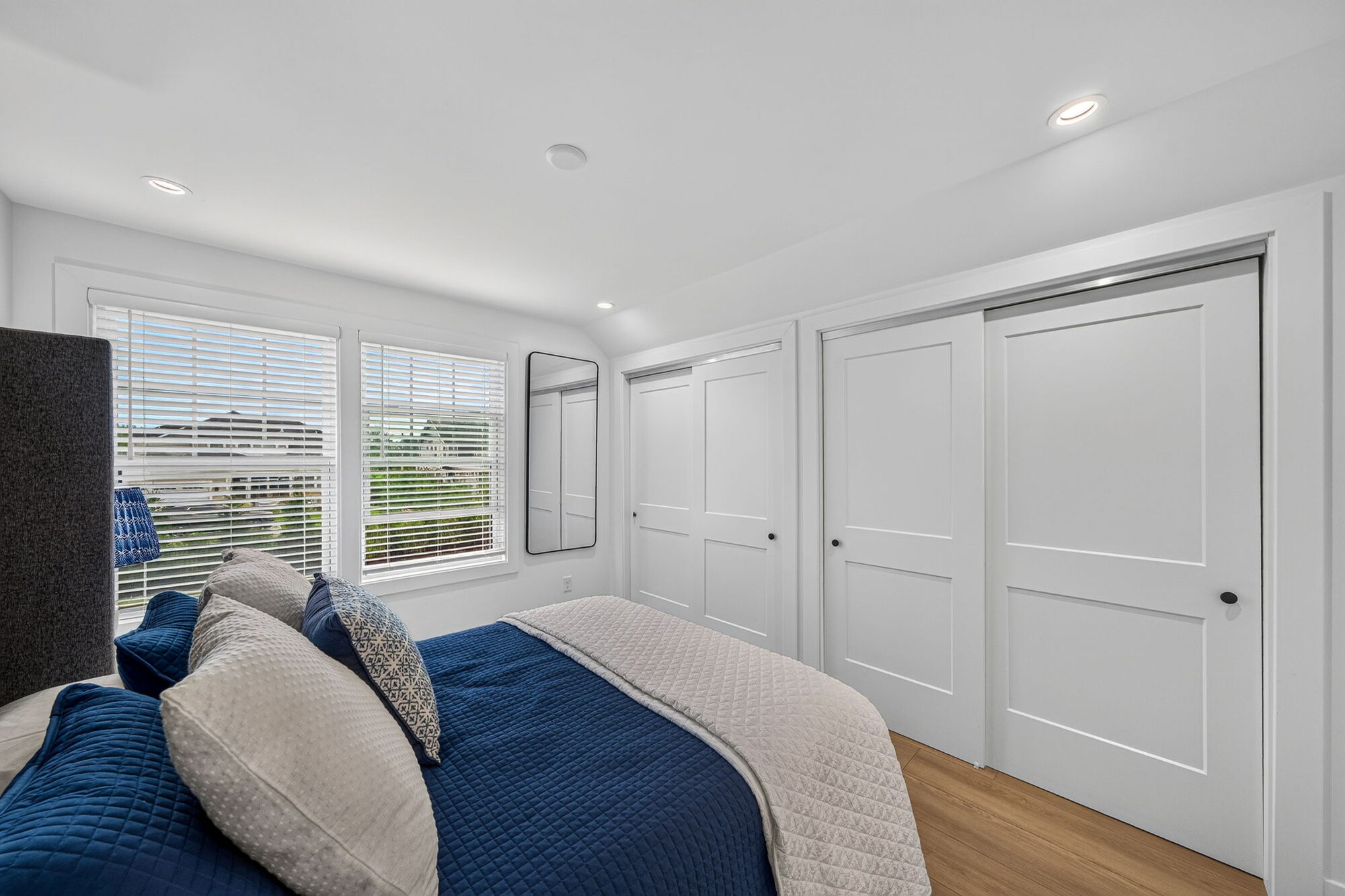 Carriage House 4